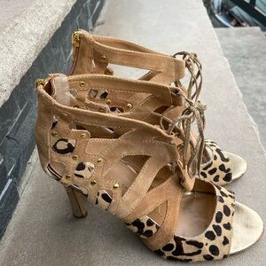 Dolce Vita  Safia Caged Leopard heeled Sandal size 7